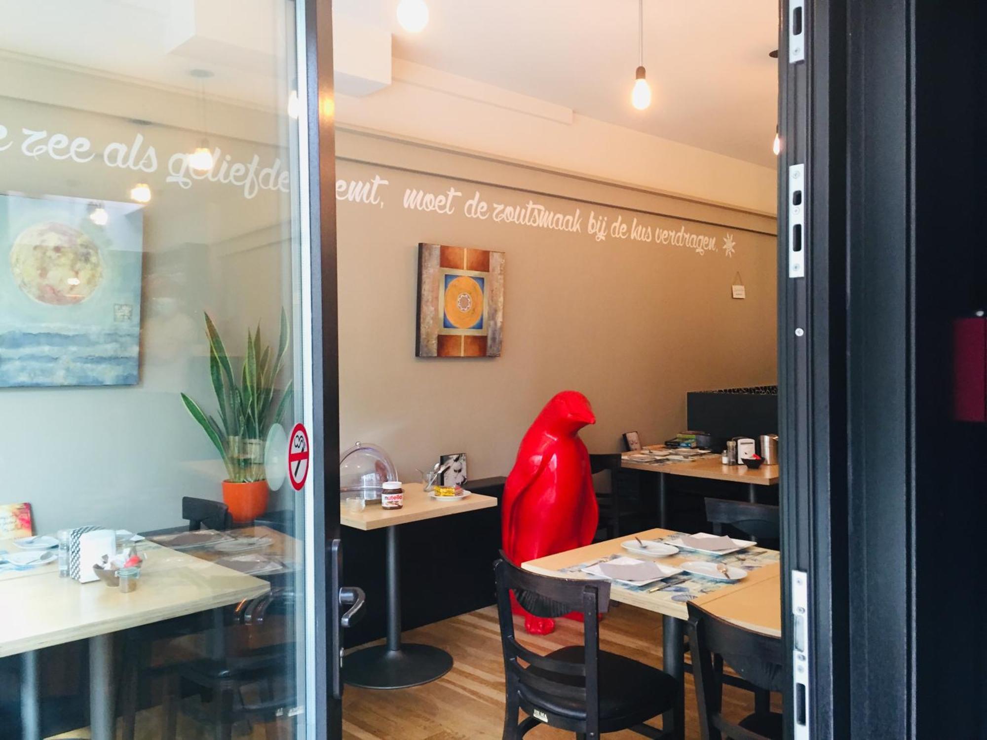 Logies Zen Aan Zee Bed & Breakfast Oostende Exterior foto