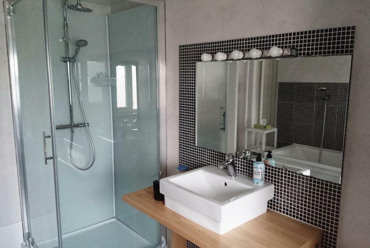 Logies Zen Aan Zee Bed & Breakfast Oostende Exterior foto